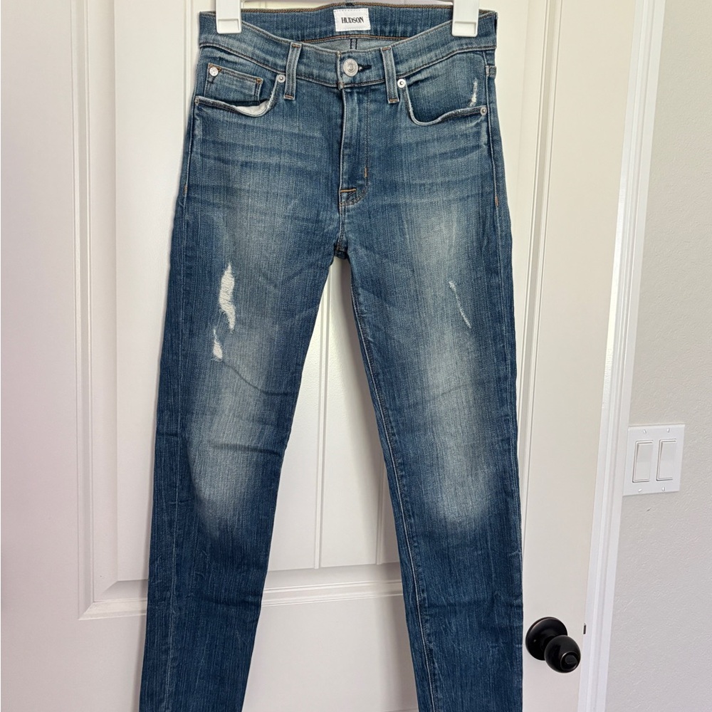Hudson Nico Midrise Crop Jean